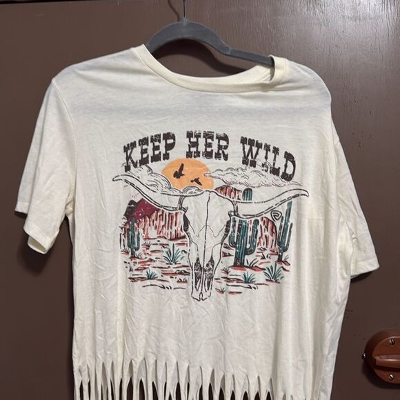 Rock&Roll Women’s Cream Graphic Fringe T-Shirt - Picture 3 of 6